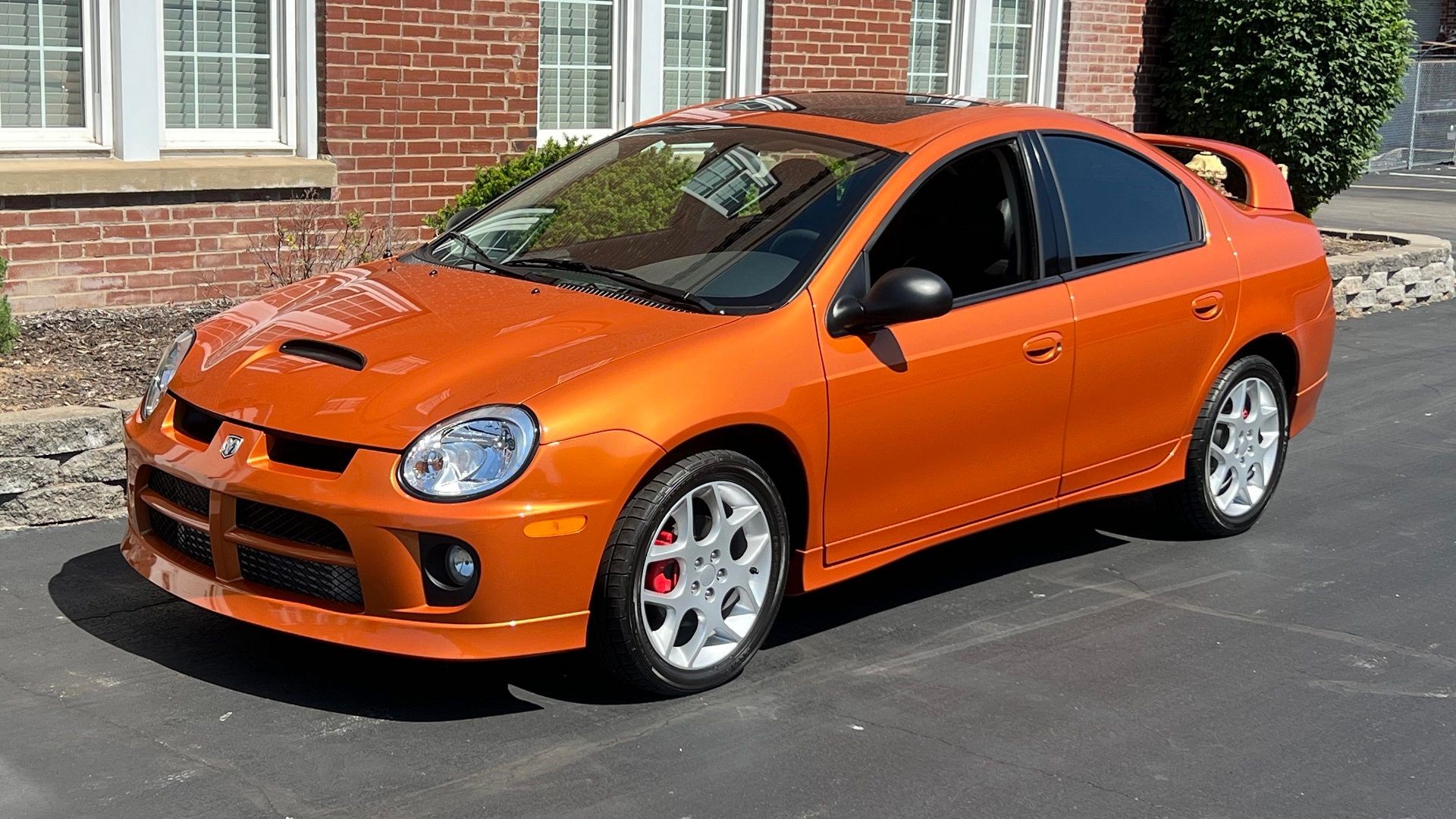 A parked 2005 Dodge Neon SRT4