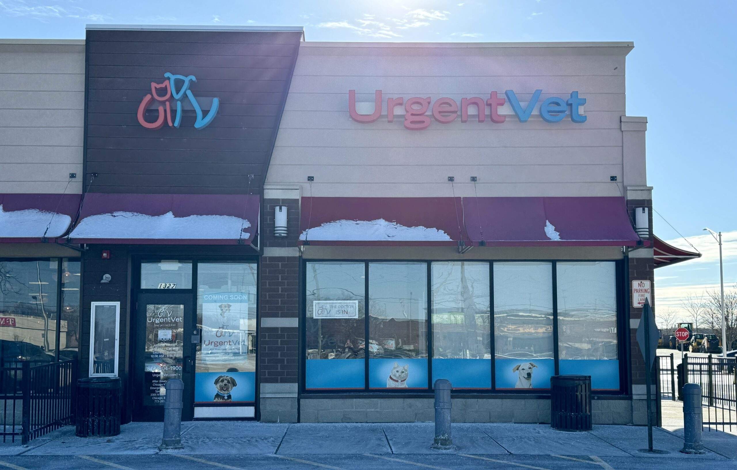 Exterior of UrgentVet Arlington Heights clinic, modern and clean building.